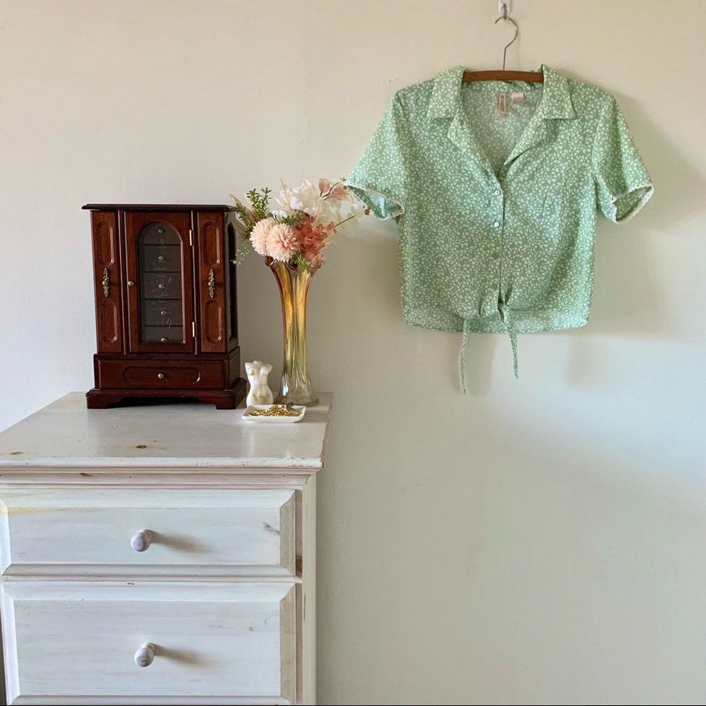 SOLD cropped blouse